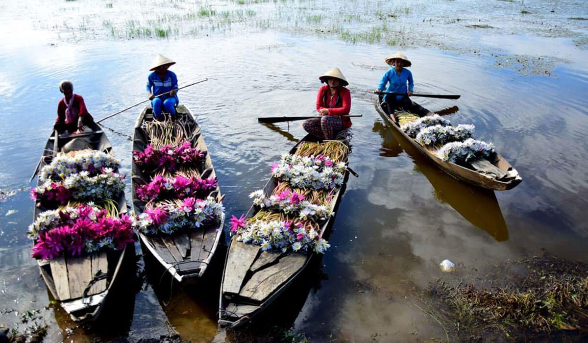 Nhiều điều thú vị ở mùa nước nổi Long An