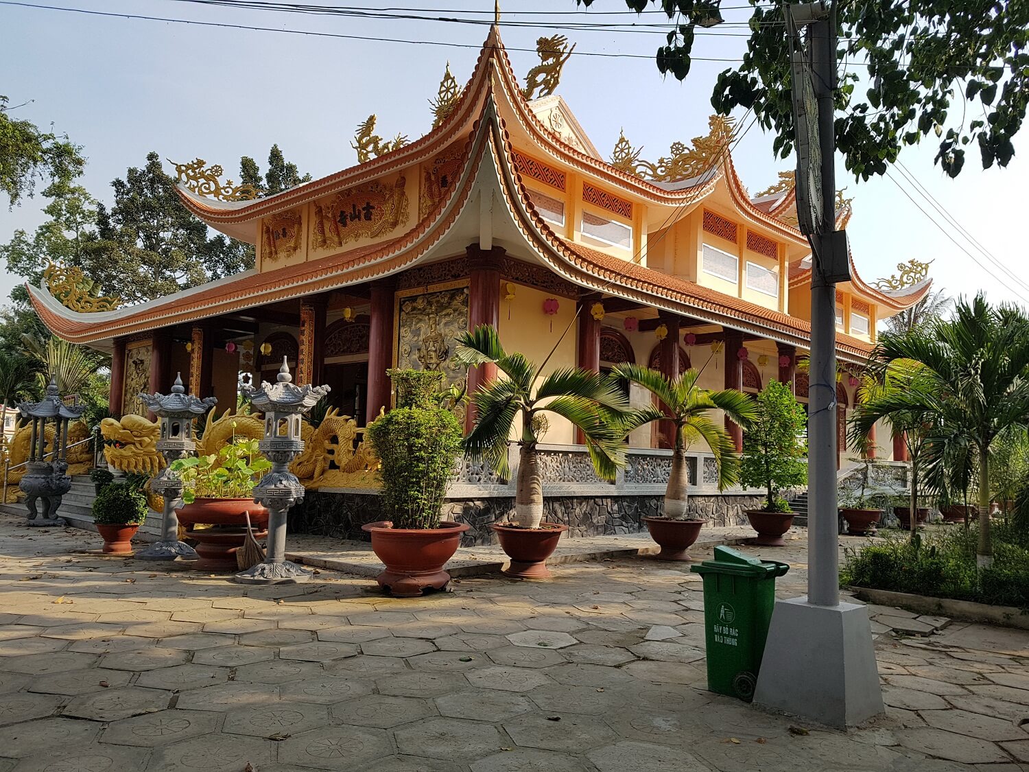 Chùa Nổi Long An – Nơi bình yên giữa vùng trời miền TâyChùa Nổi Long An – Nơi bình yên giữa vùng trời miền Tây 2