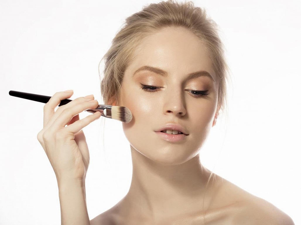 04 sai lầm khi make up khiến bạn già hơn tuổi 2