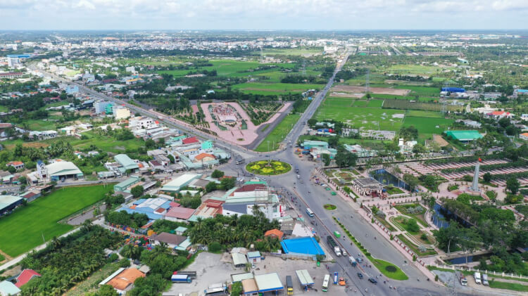 Một góc nhìn khác về vùng đất và con người Long An 2
