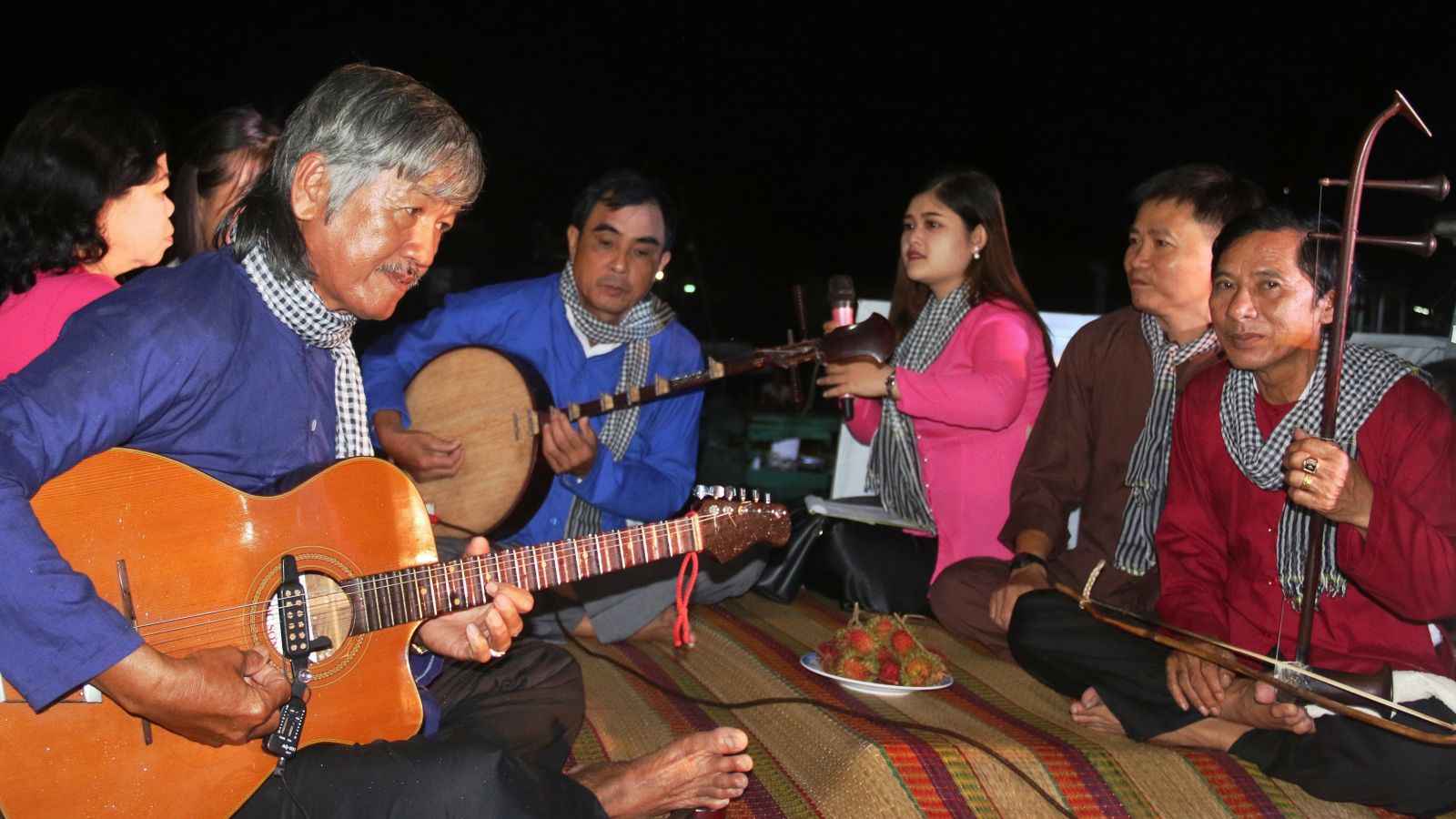 Bạn có biết cố nhạc sỹ Cao Văn Lầu là người Long An? 5