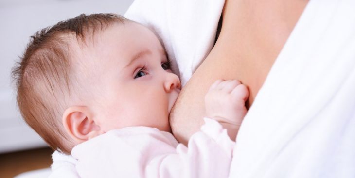 Giải đáp thắc mắc bị zona có nên cho con bú hay không?