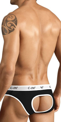 Quần lót khoét mông nam