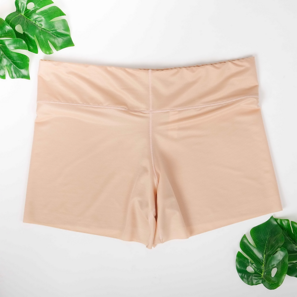 Chiếc quần giúp nâng đỡ vòng 3 người mặc 