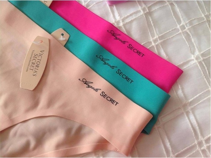 Victoria’s Secret sử dụng chất liệu thun lạnh cao cấp