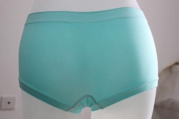 Bảo quản quần lót đúc đúng cách để giữ màu sắc và form dáng