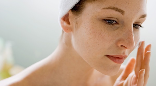 Dưỡng da hiệu quả với sữa chua và nha đam 1