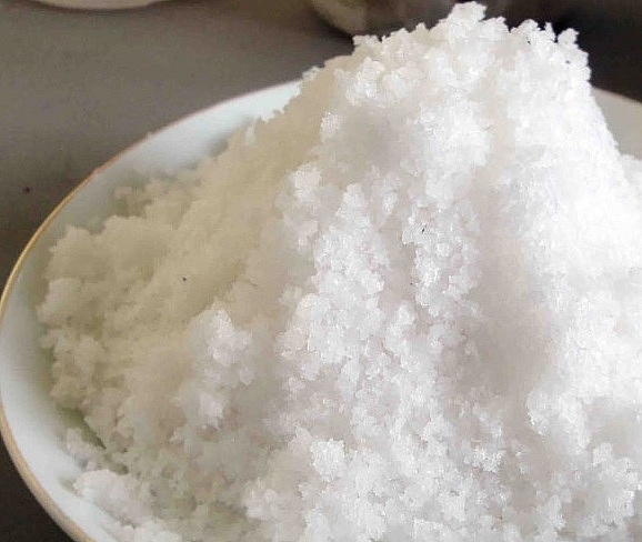Mua muối tháng cô hồn giúp bạn gặp nhiều may mắn và bình an
