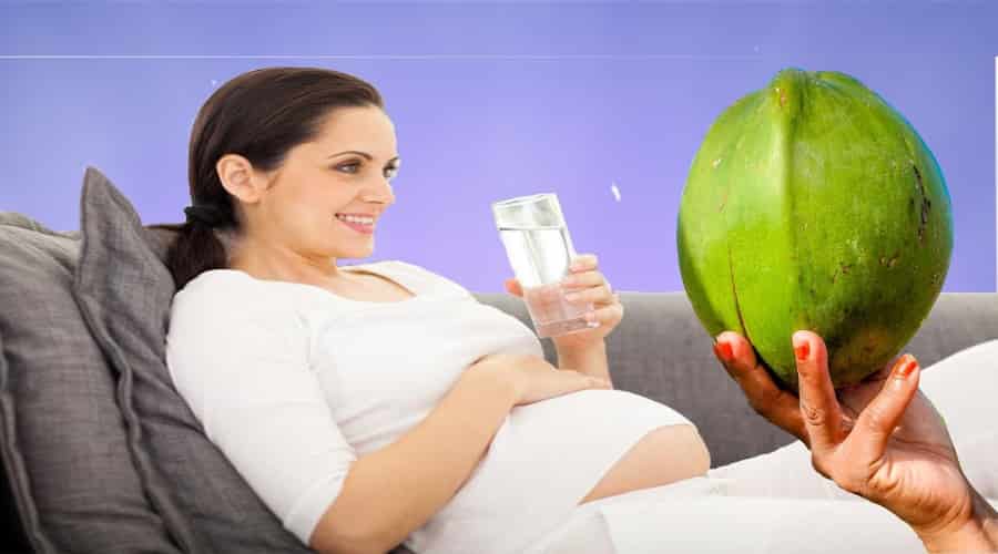 Phụ nữ mang thai bị tiểu đường thai kỳ vẫn có thể uống được nước dừa