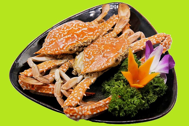 Nước dừa kỵ với hải sản