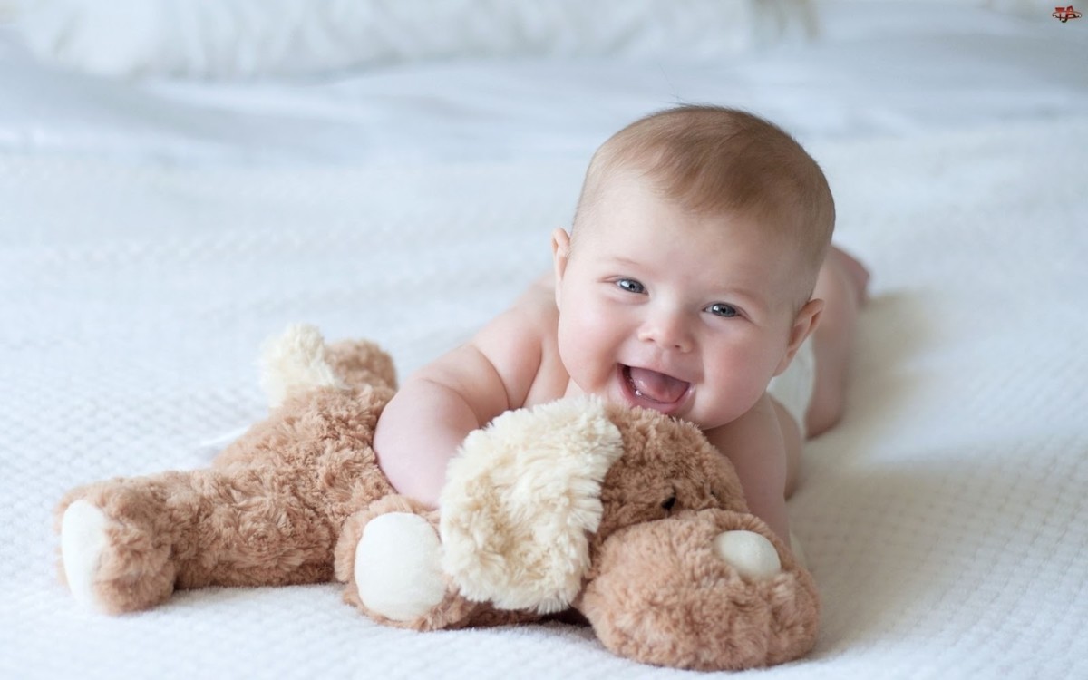 Đặt tên Ca Sơn hy vọng con sẽ được may mắn, tự do và thể hiện niềm vui của tuổi trẻ