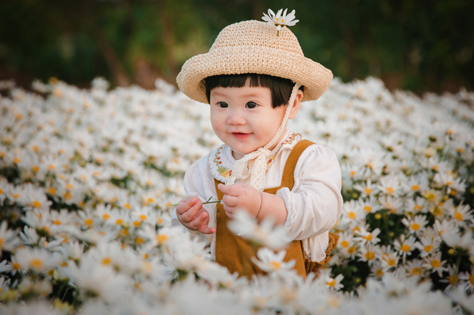 Gia Ân là cái tên bố mẹ muốn nói rằng con chính là món quà vô giá mà bố mẹ có được, được gia đình nâng niu, bảo vệ