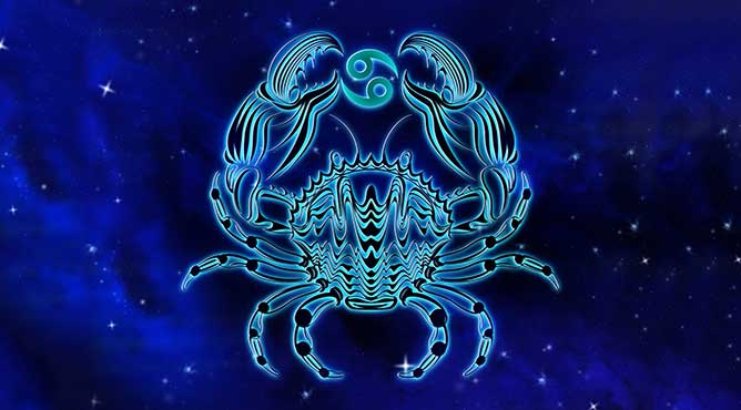 Cảm thương cho sự hi sinh con cua của nữ thần Hera nên đặt tên là cung Cự Giải