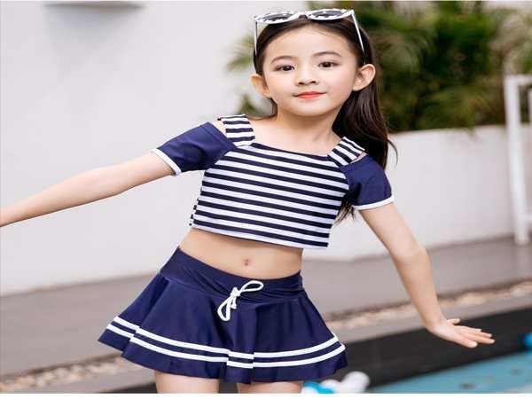 Cẩm Tú là tên thường đặt cho bé gái với mong muốn con sẽ luôn xinh đẹp và quý phái