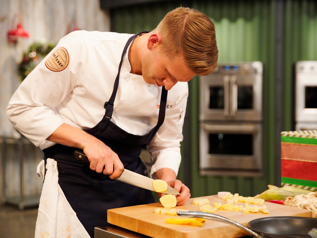 Nếu băn khoăn không biết học nghề gì, hãy tham khảo qua nghề bếp