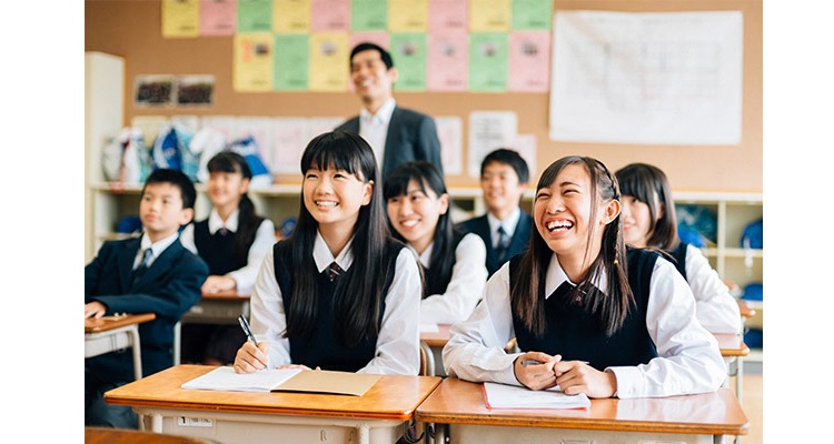 "Vạn ngày học không bằng một ngày được học với một người thầy tốt."
