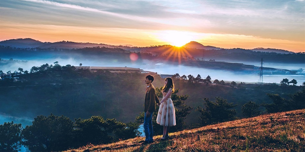 Cùng ngắm bình minh và hoàng hôn là cảm giác ấm áp nhất, hạnh phúc nhất của tình yêu nhỏ