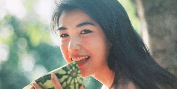 Làm sao để trẻ hơn? Nắm ngay 10 bí quyết “vàng”
