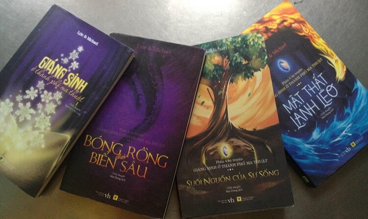 Bộ tiểu thuyết "Giáng sinh ở thành phố ma thuật"