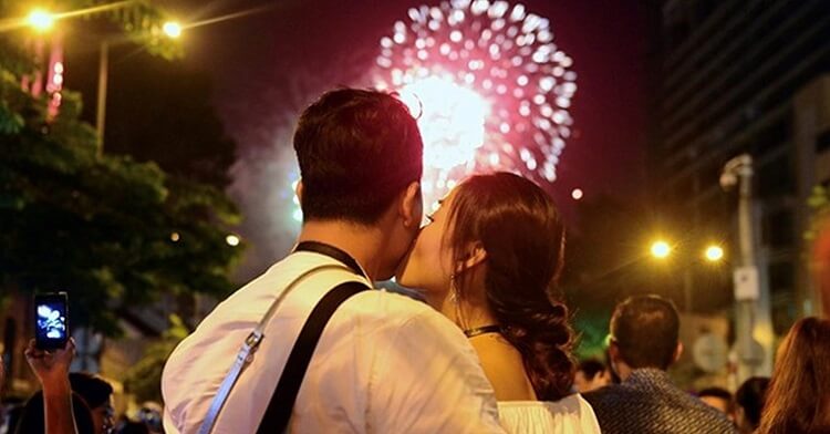 Những lời chúc giao thừa cho bạn trai hay nhất