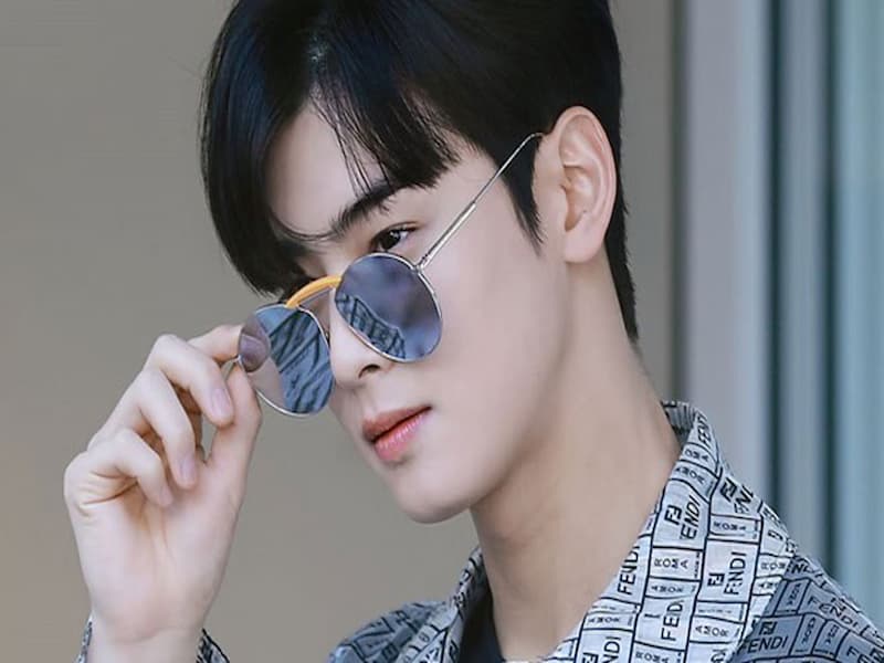 Mẫu kính mắt tròn nam