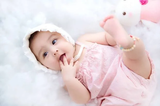 Cách đặt tên con gái theo bộ Thủ tốt