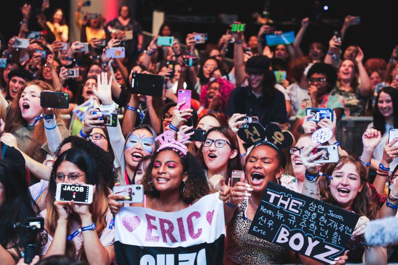 Tìm hiểu fandom là gì?