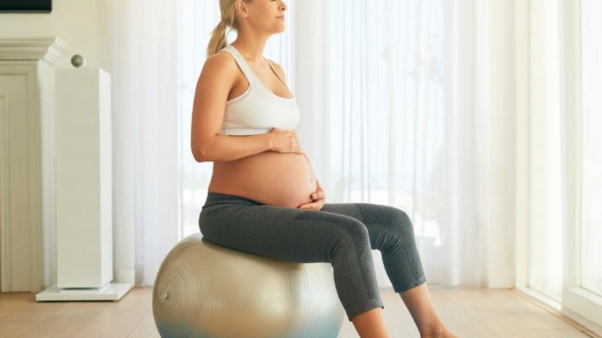 Ăn hồng xiêm giúp tăng cường sức khỏe cho xương khớp mẹ bầu