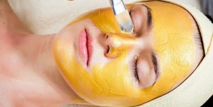Một số lưu ý khi đắp mặt nạ tinh bột nghệ sữa chua mật ong